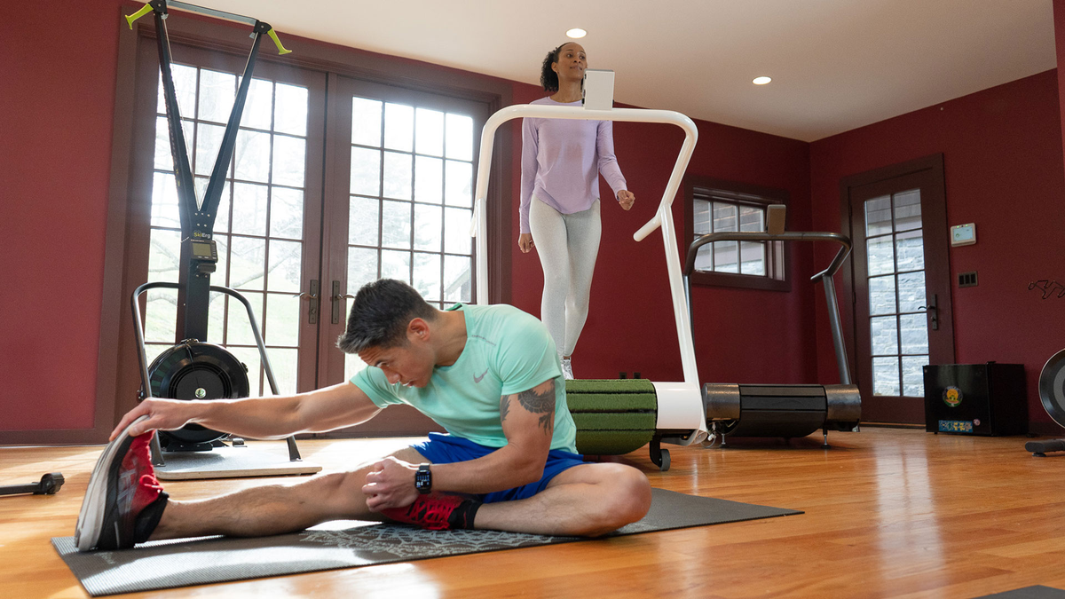 TRUEFORM™ Curved Treadmill Collection – TrueForm Runner