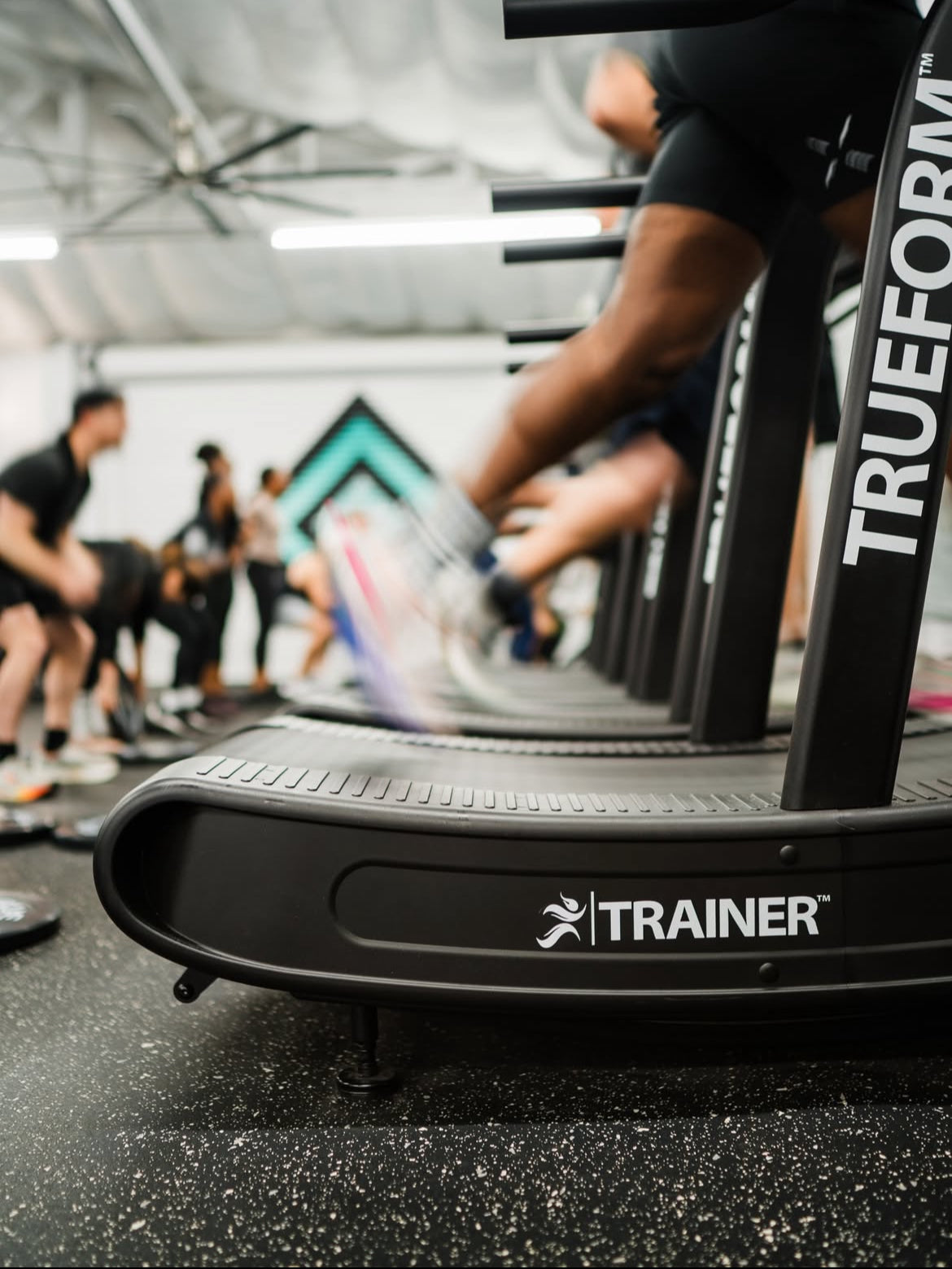 Trueform TRUEFORM Curved Manual Treadmills – TrueForm Runner